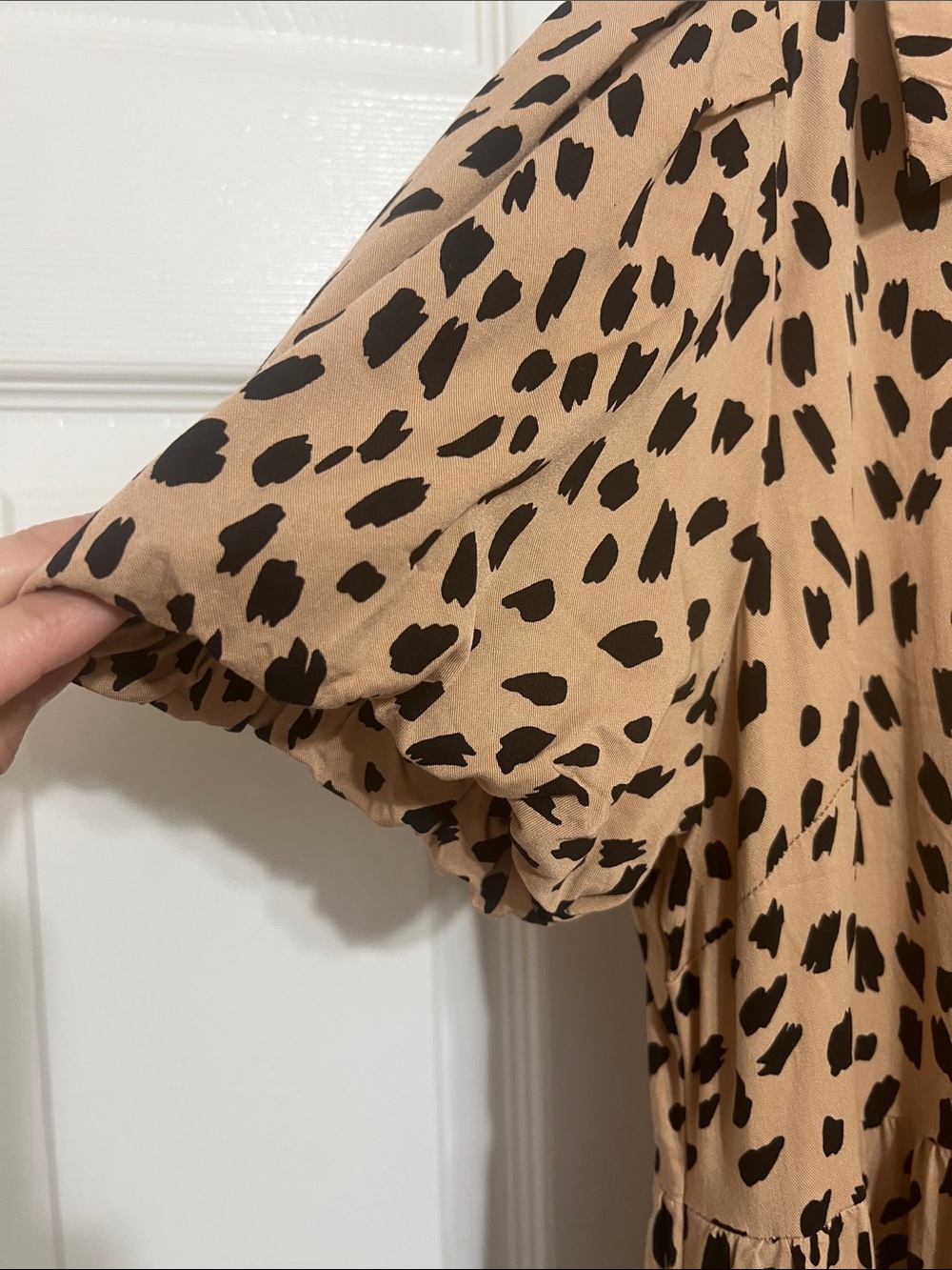 crown & ivy leopard / cheetah print midi dress - Picture 3 of 5